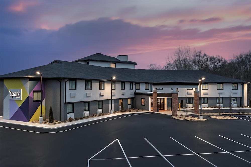 Motel 6 Westborough 3/28