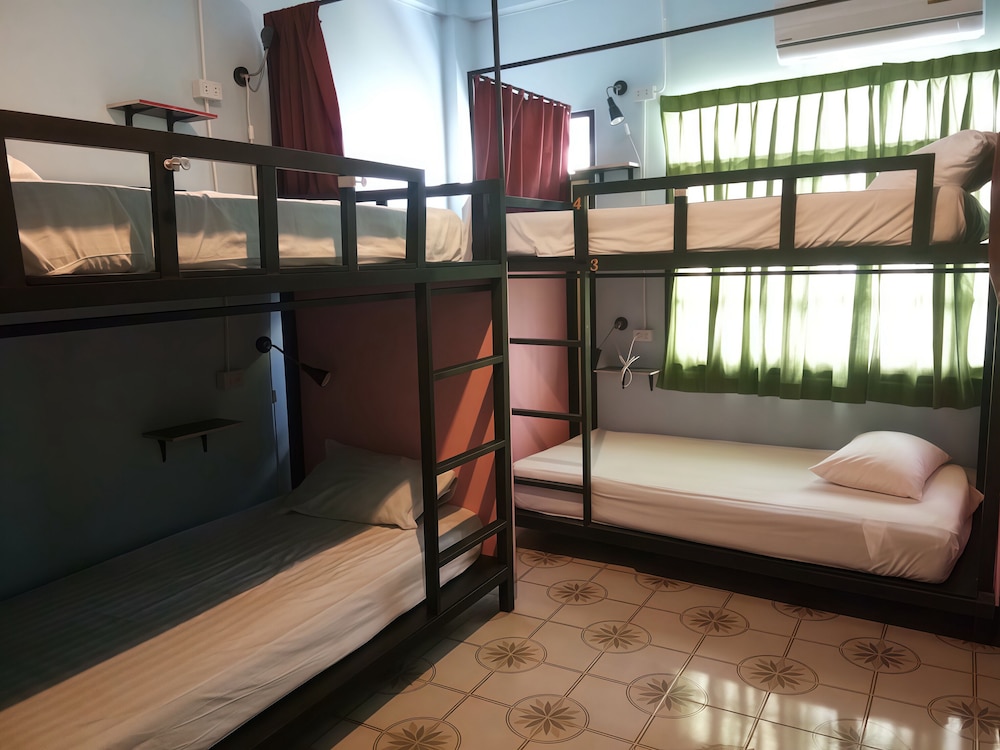 The 25 Hostel 9/23