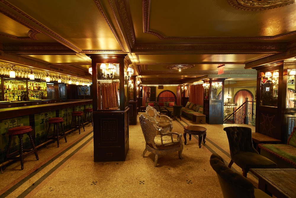 The Jane Hotel 43/51
