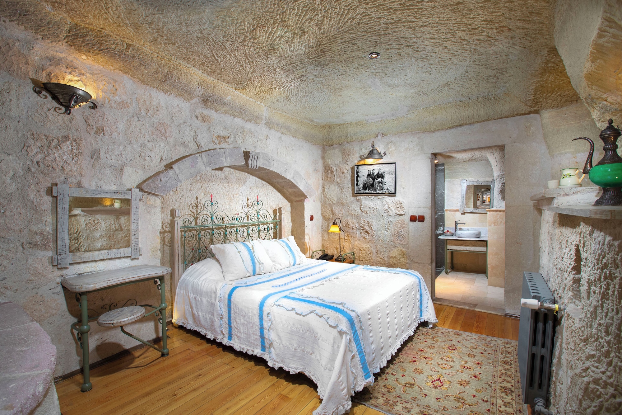 Cave, Superior, Suite, Queen Bed، Terra Cave Hotel 6/10