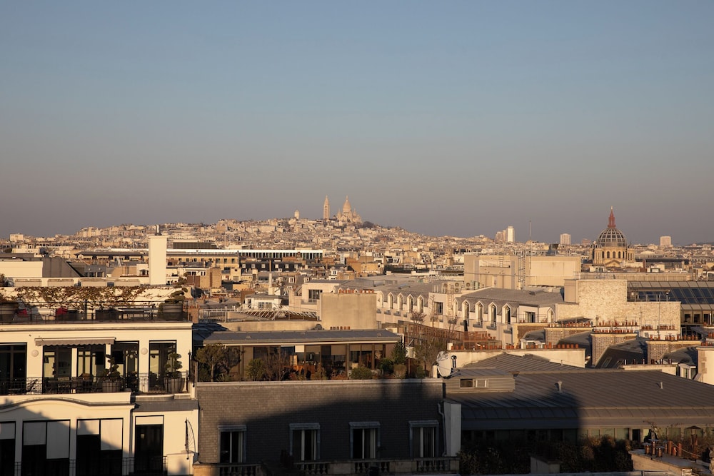 Atala Hotel Champs Elysees 42/50