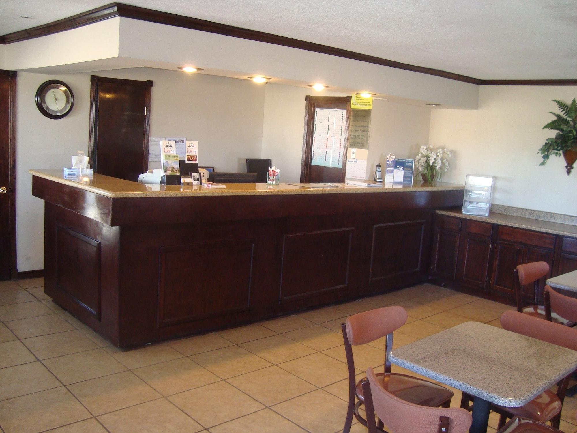 Navasota Inn 5/25