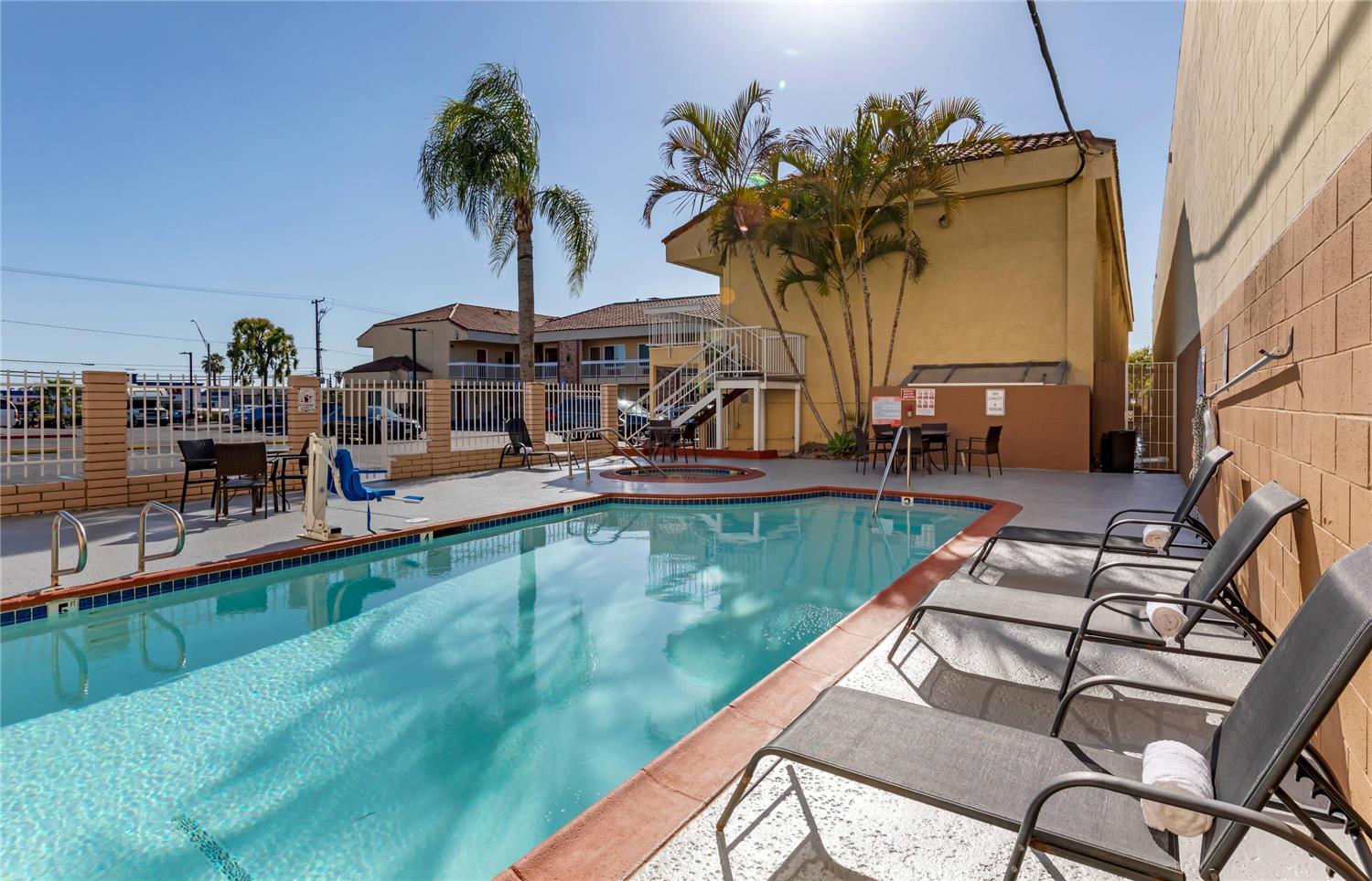 Quality Inn Near Long Beach Airport 13/13
