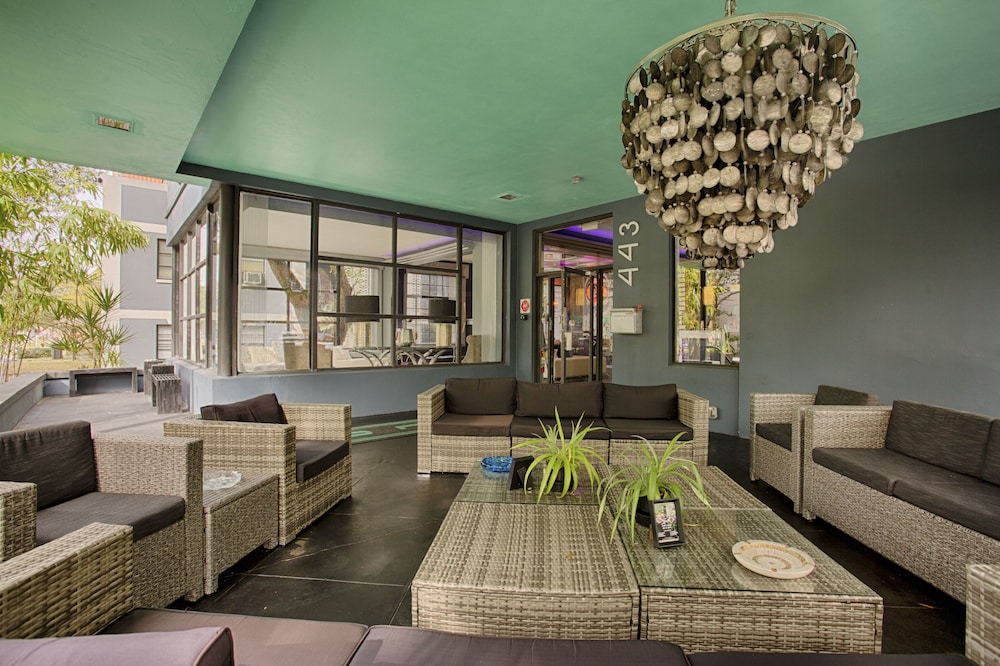 Avalon Hotel Downtown St Petersburg 36/53