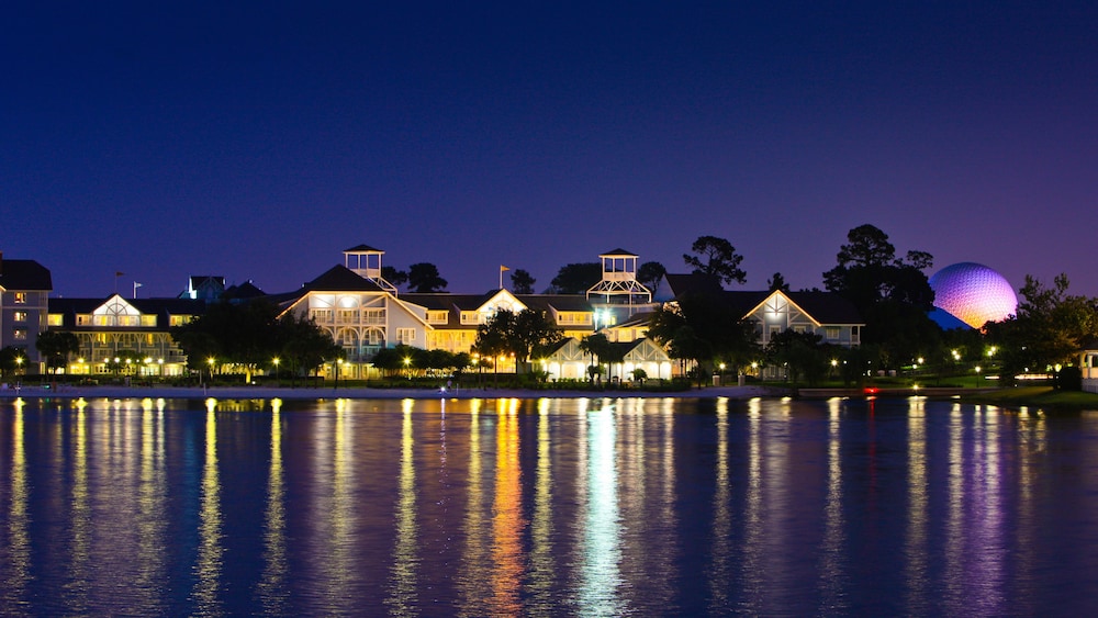 Disneys Beach Club Resort 40/50