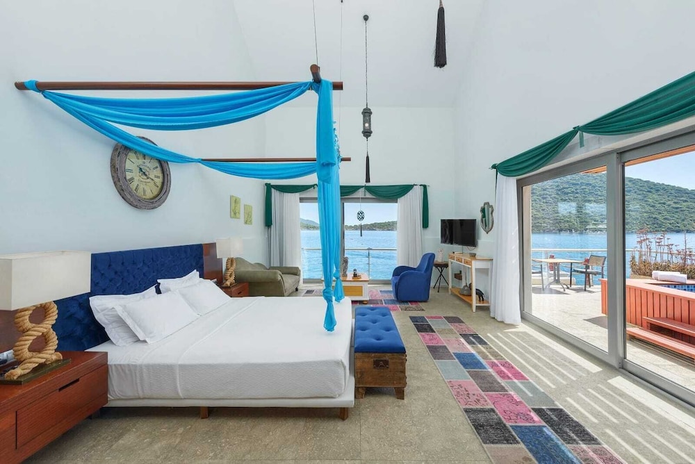 Doria Hotel Yatch Club Kas 11/50