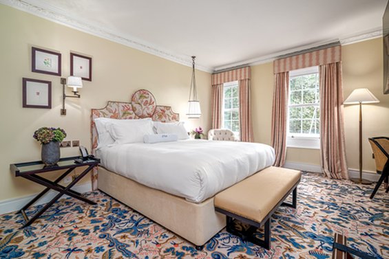 Red Lion Hotel 7/45