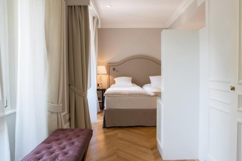 جناح سوبيريور بسرير كينج، Victoria Jungfrau Grand Hotel And Spa 2/3