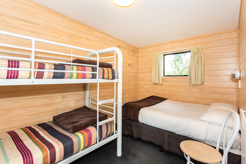 Tasman Holiday Parks - Christchurch 7/36