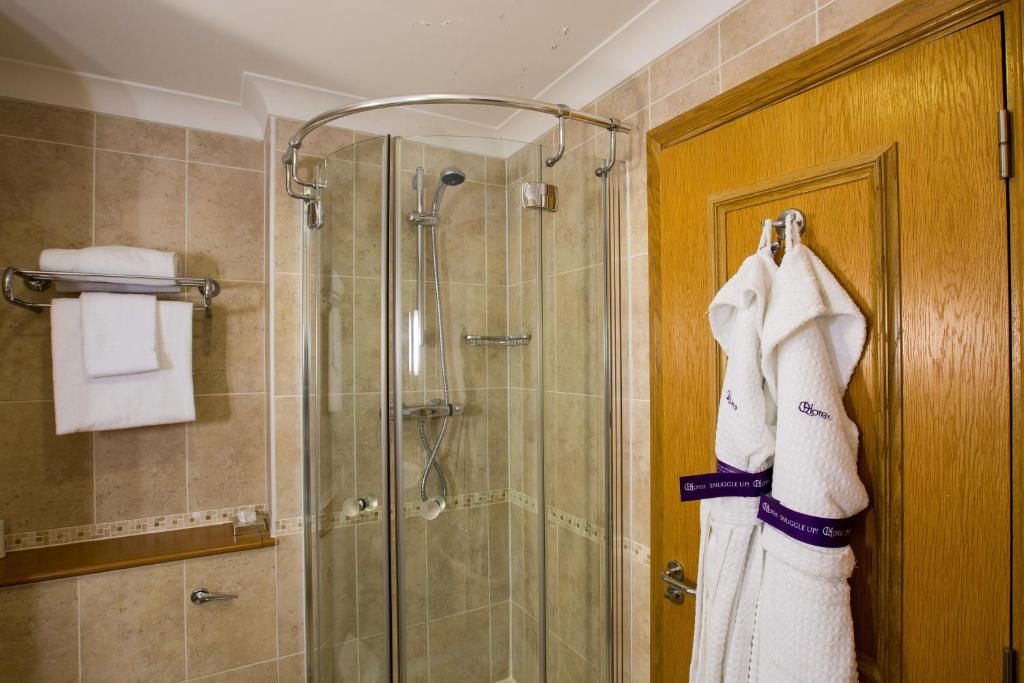 غرفة سوبيريور بسرير مزدوج، Hampshire Court Hotel & Spa 2/2
