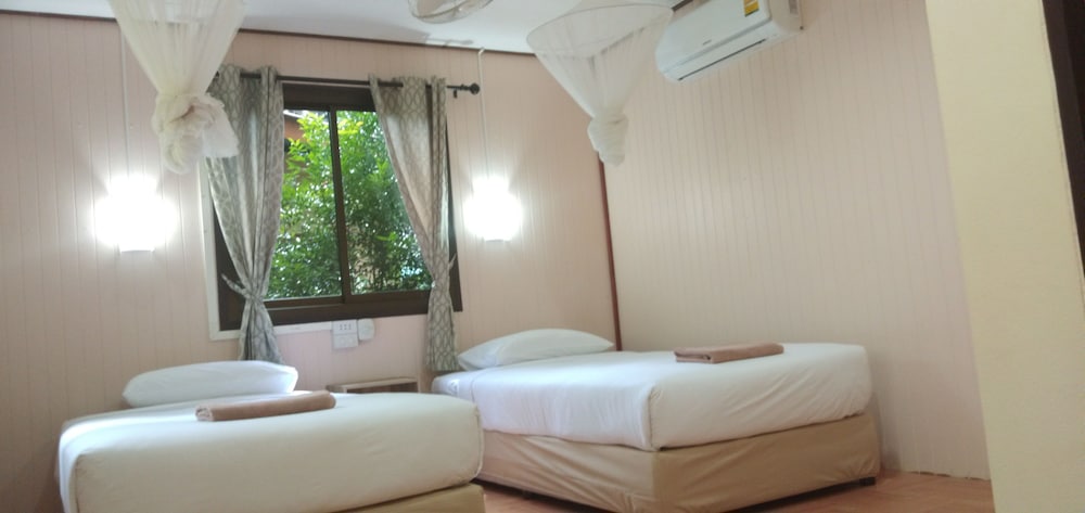 Khao Sok Island Resort And Spa 28/49