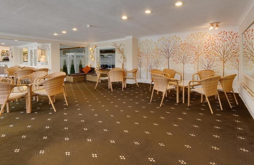Park Manor Hotel 32/50