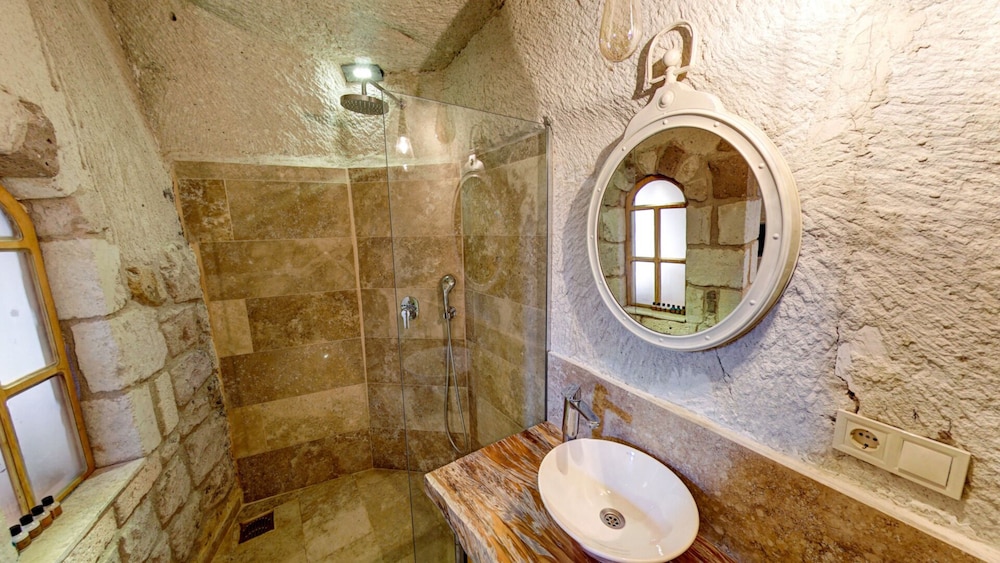 Panoramic Cave Hotel 46/50