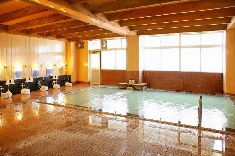 Suzurikawa Hotel 10/16