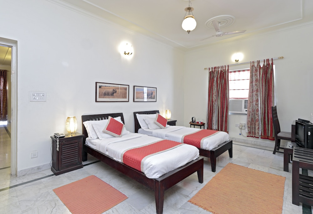 OYO Rooms Civil Lines Homestay 16/48
