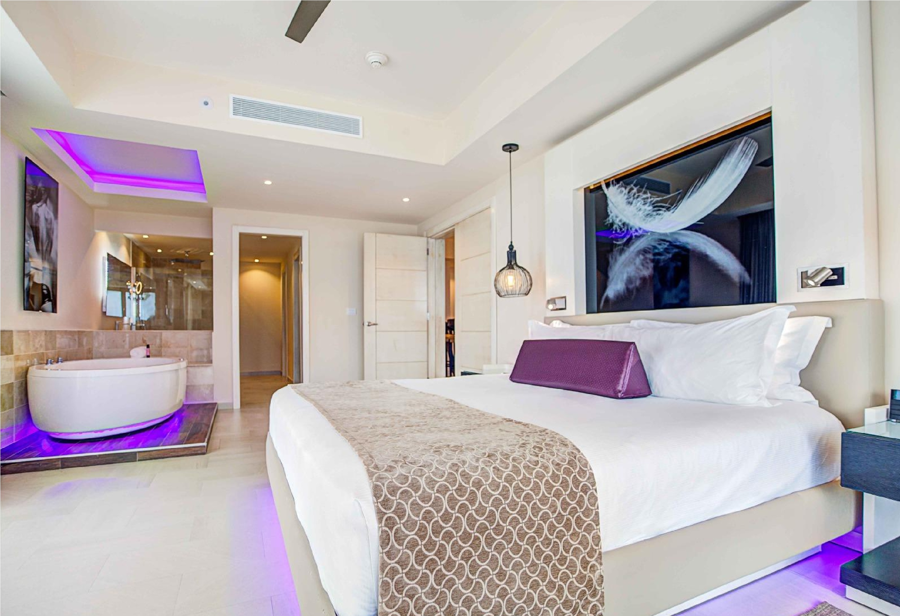1 Bedroom, Diamond Club, Swim Out, Presidential, Luxury, Suite, Ocean Front