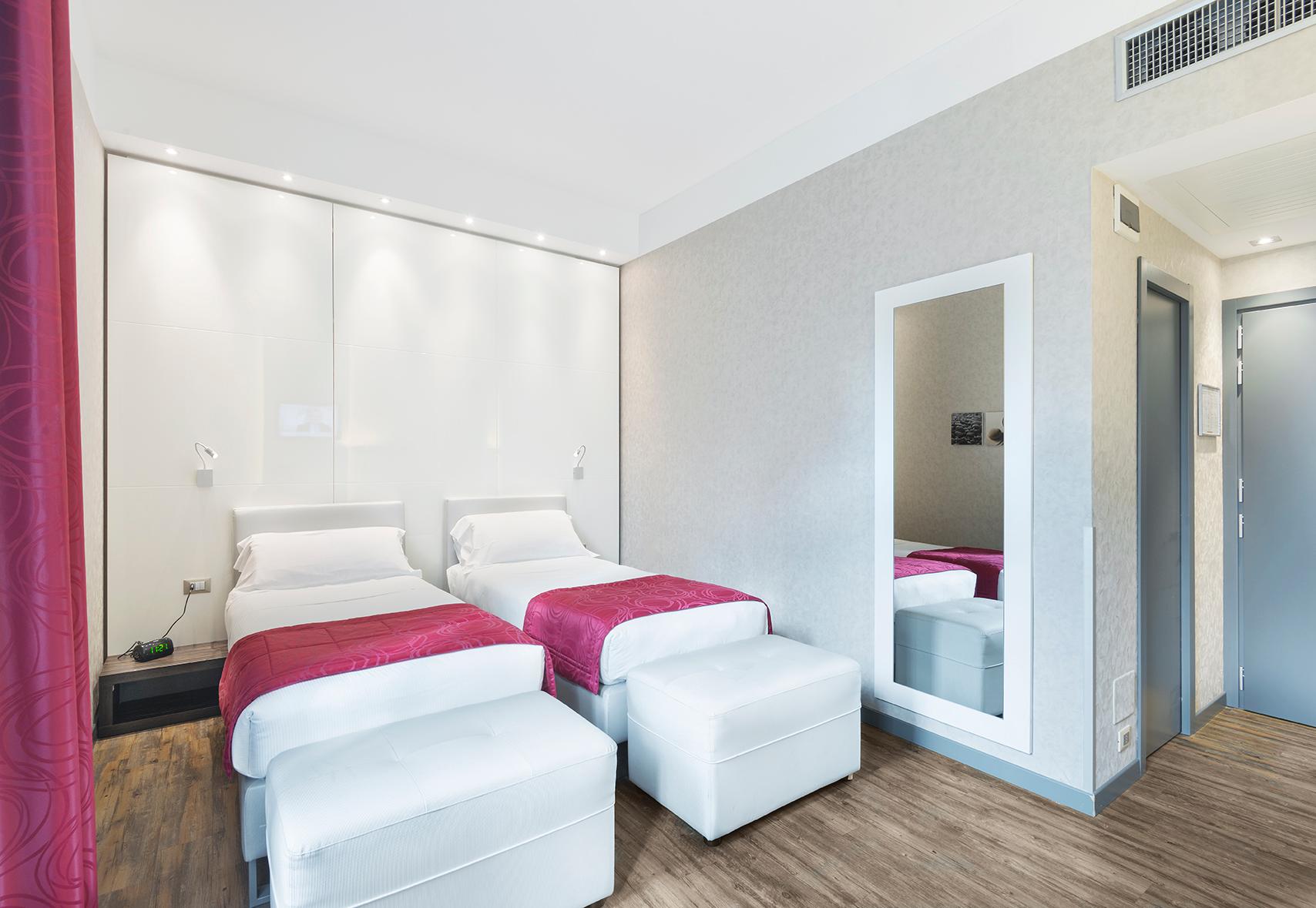 Standard, Twin Beds