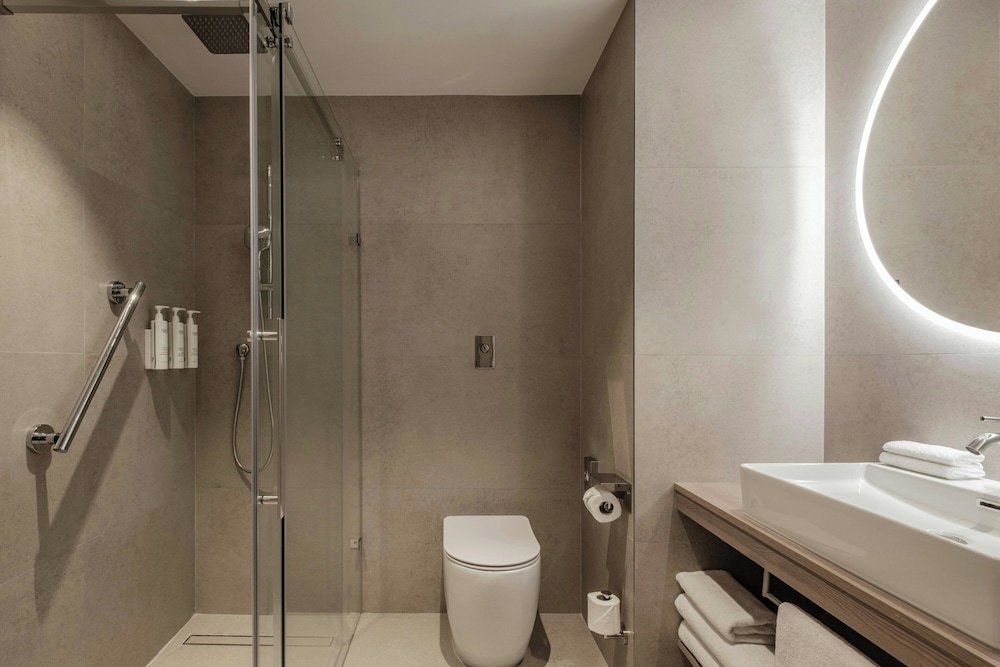 Courtyard by Marriott Sliema 47/50