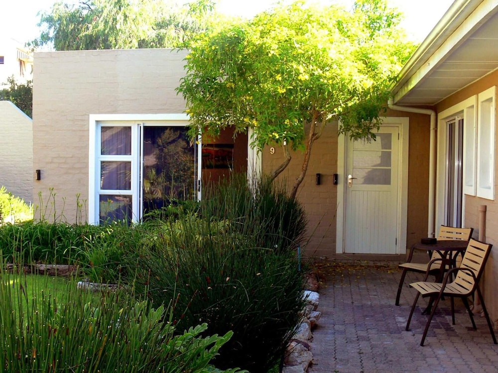 Hajos Lodge and Tours 37/50