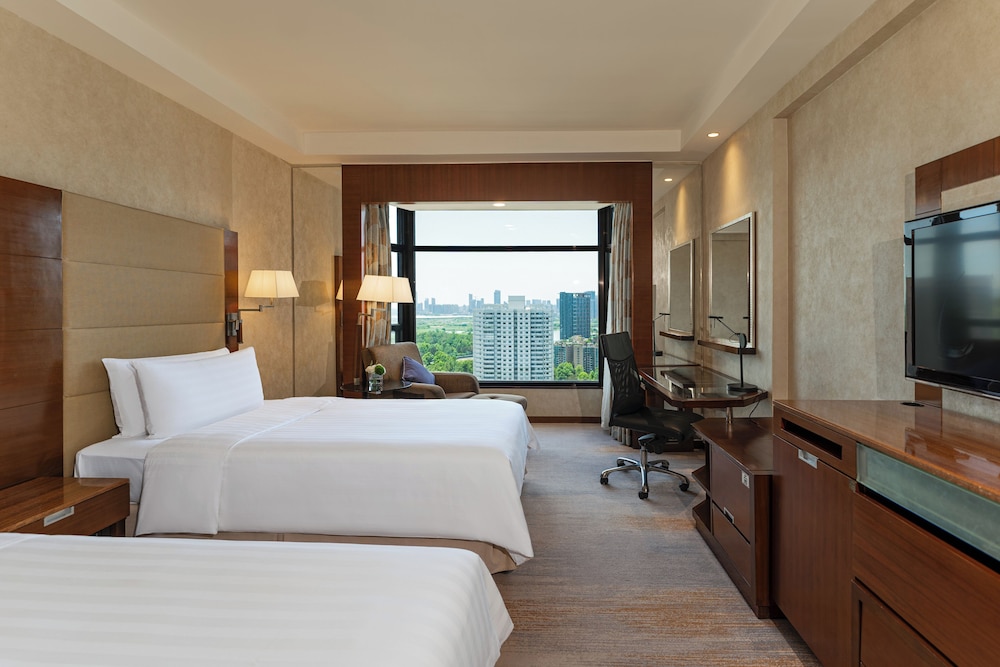 Shangri-La Shenzhen 13/50