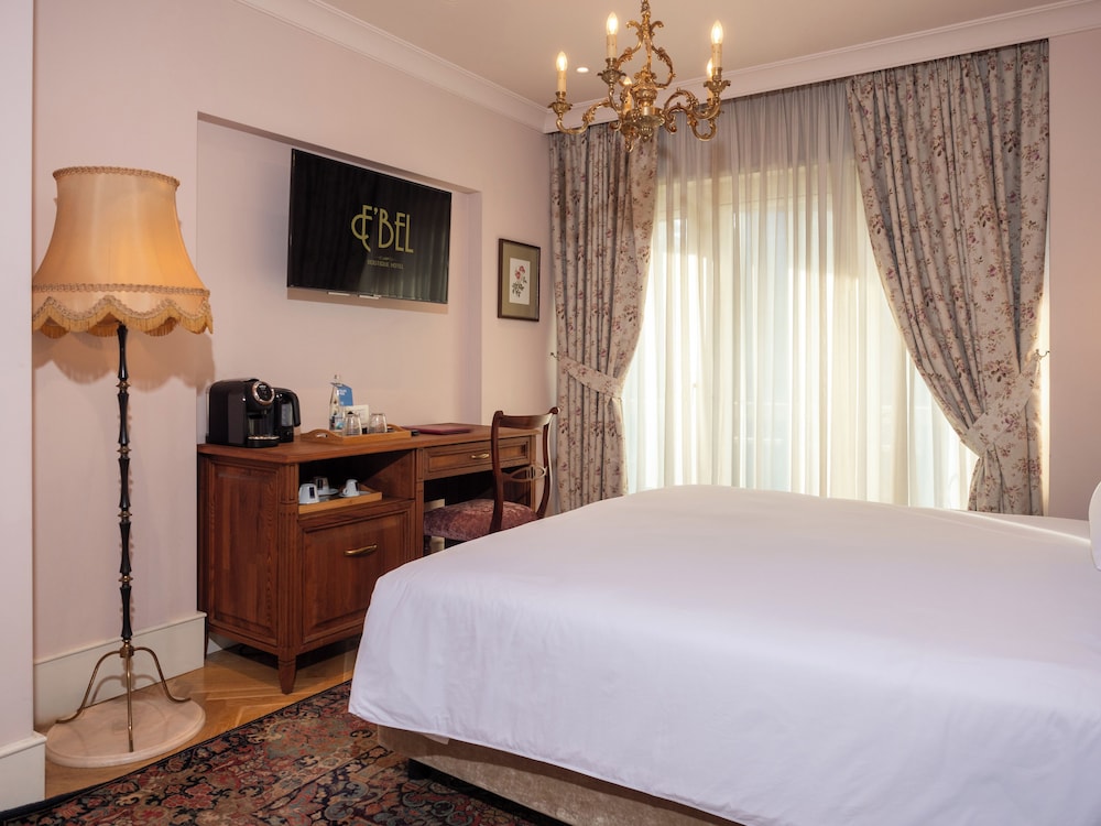 Ebel Boutique Hotel Tirana 16/50