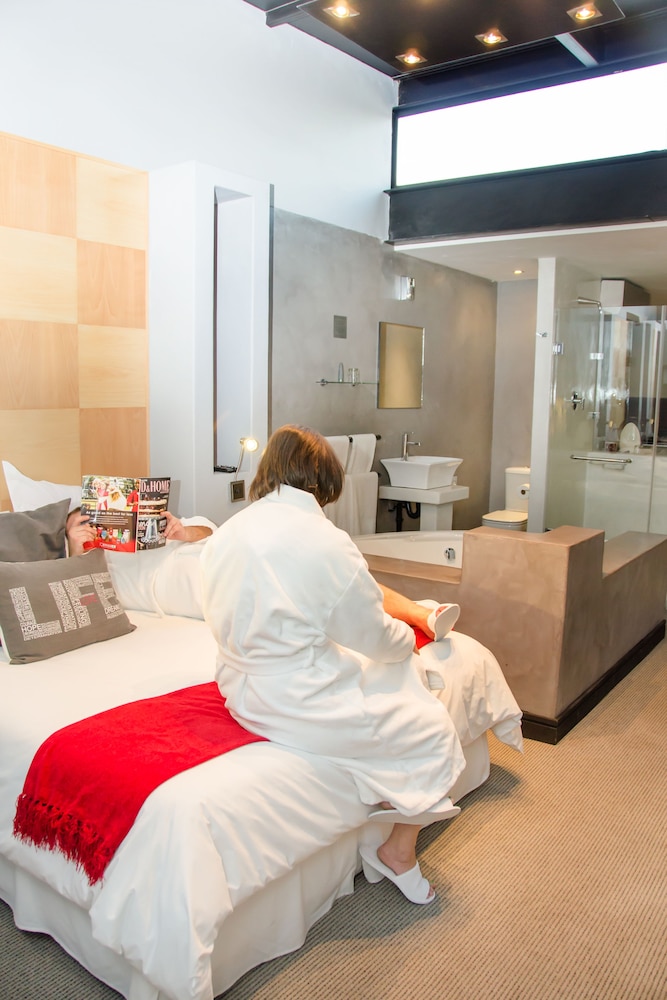 City Living Boutique Hotel 11/34