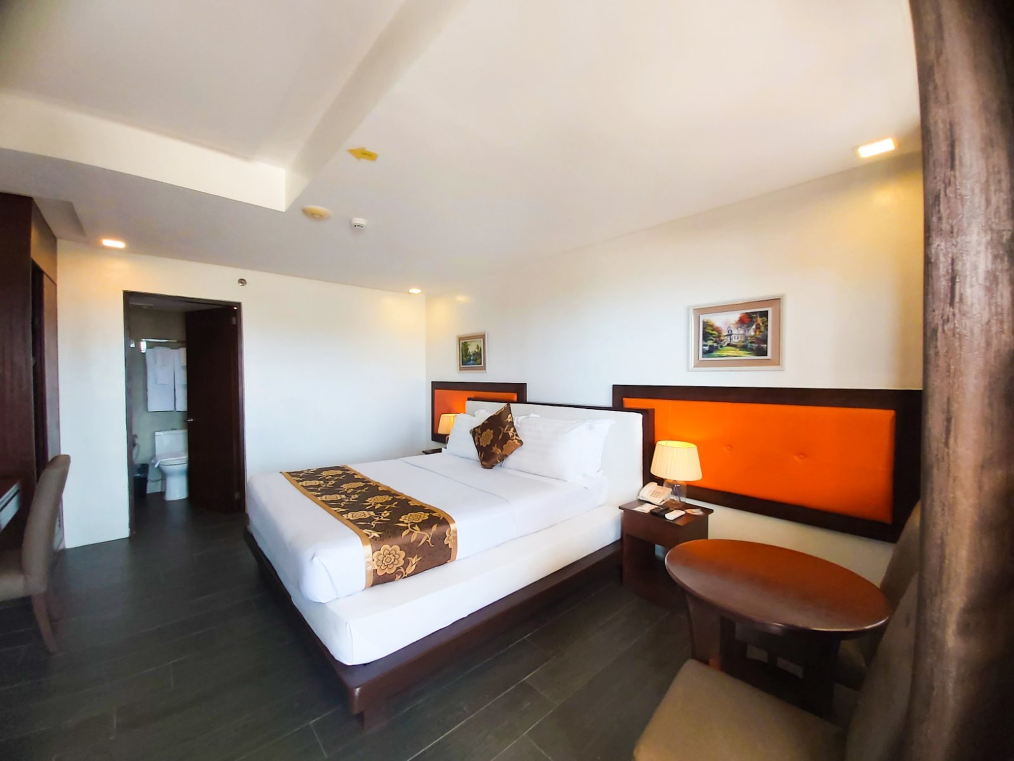 Grand, Paradise Deluxe, Roof Deck