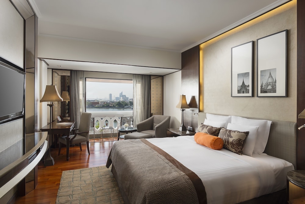 Deluxe, King Bed, River Front