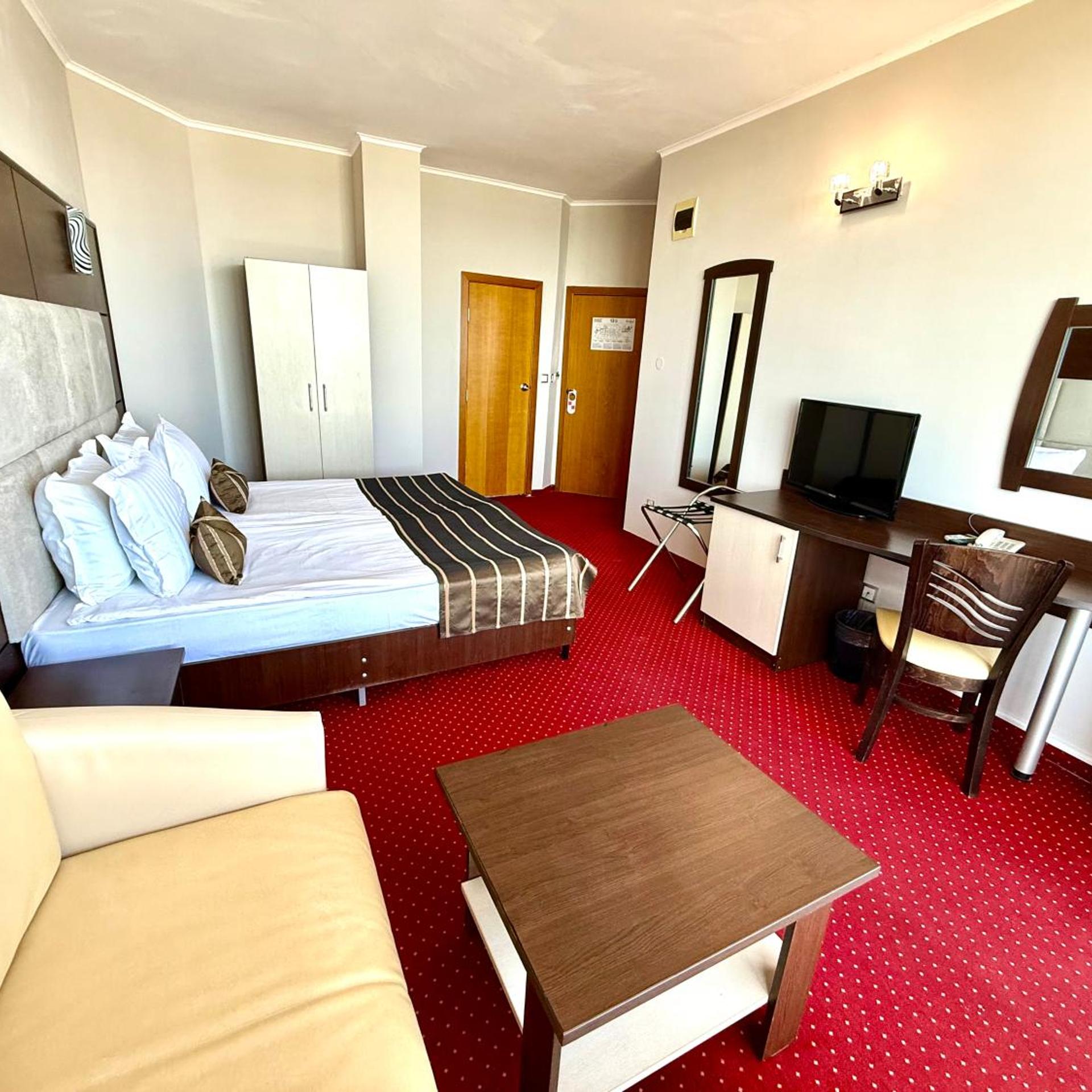 SUPERIOR, DOUBLE BED, SEA VIEW