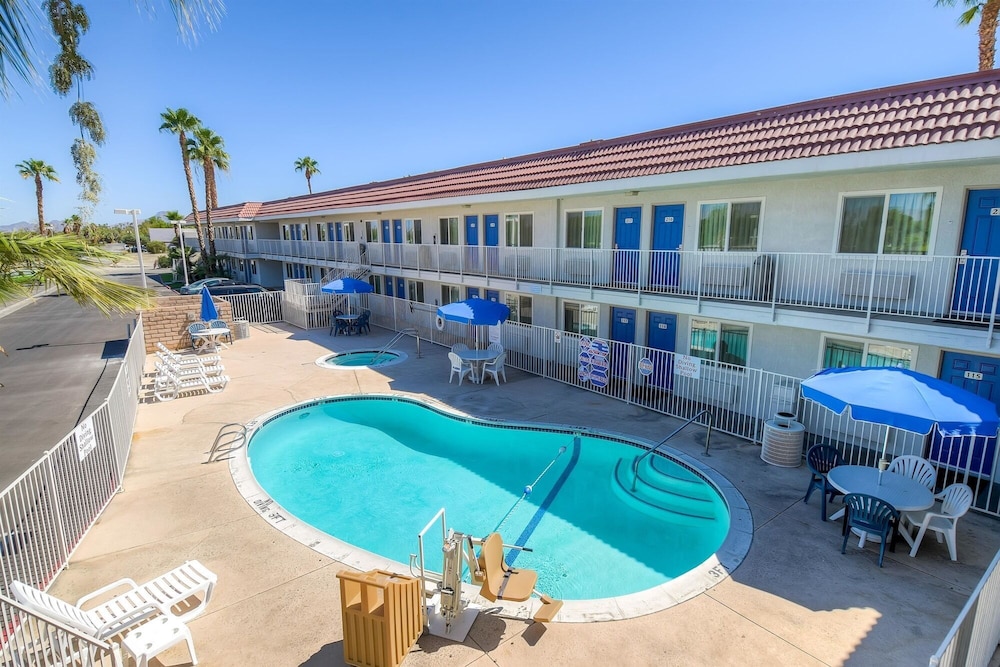 Motel6 Rancho Mirage CA Palm Springs in RANCHO MIRAGE - CA