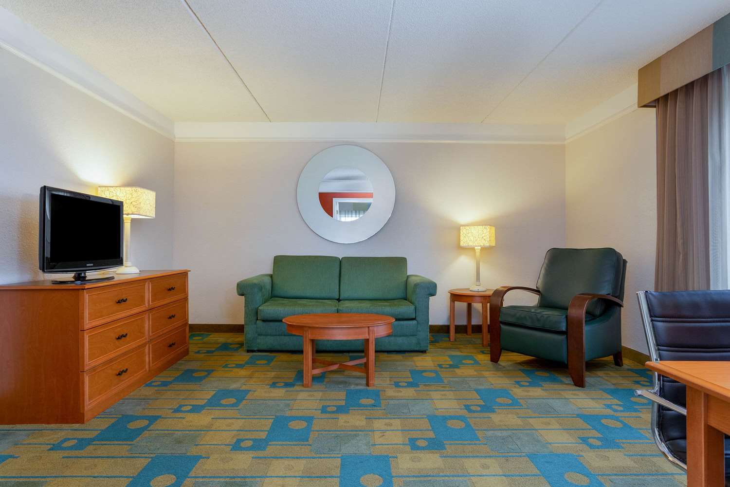 La Quinta Inn & Suites by Wyndham Lakeland West 11/23