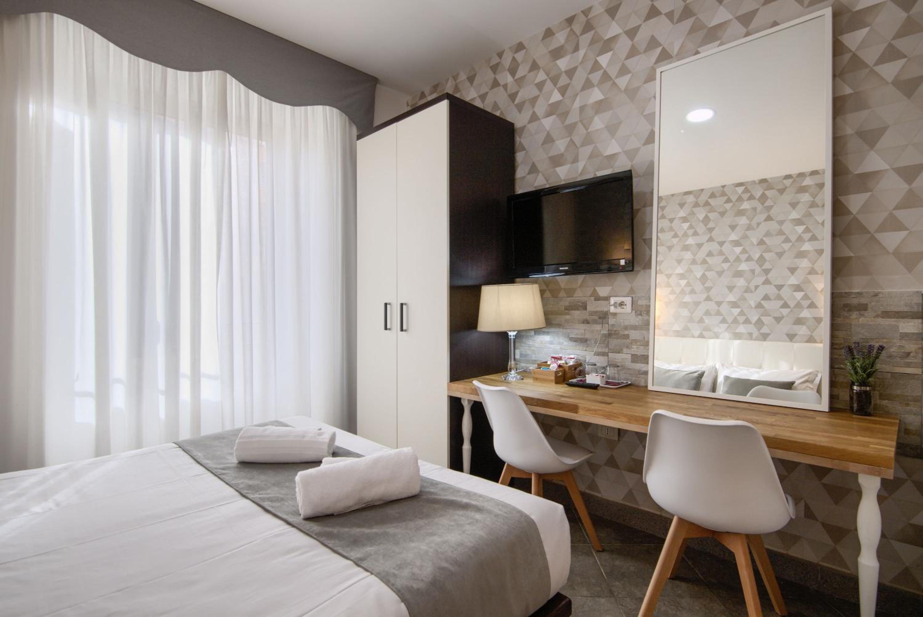 Domus Pietro Inn 13/27