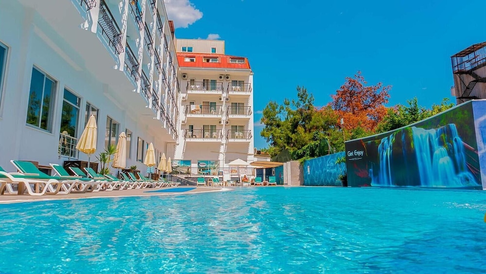 Get Enjoy Hotels 54/58