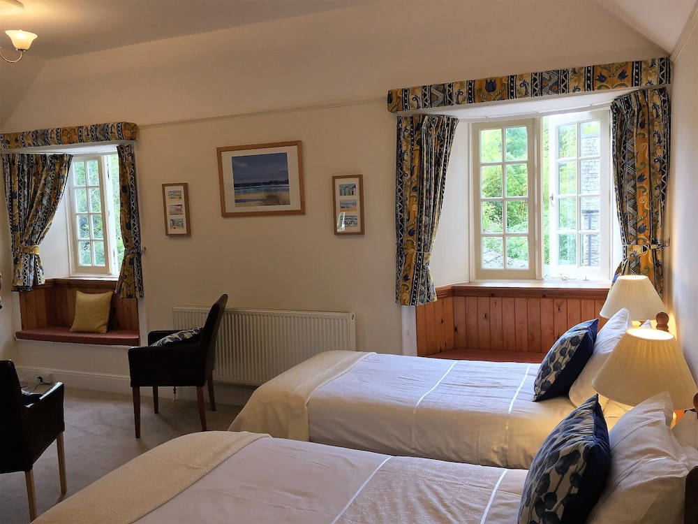 Polraen Country House 6/50