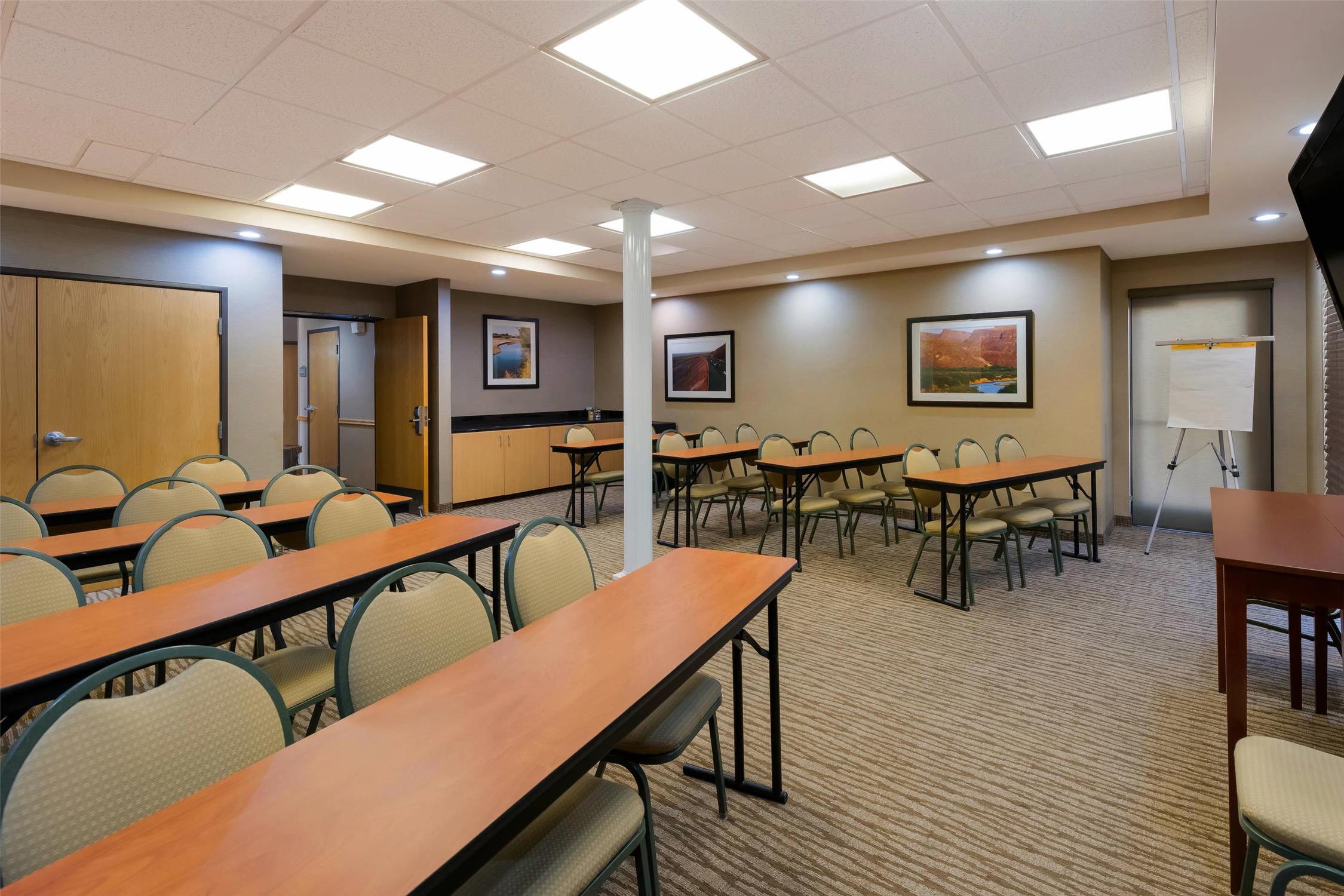 Comfort Suites El Paso West 36/49