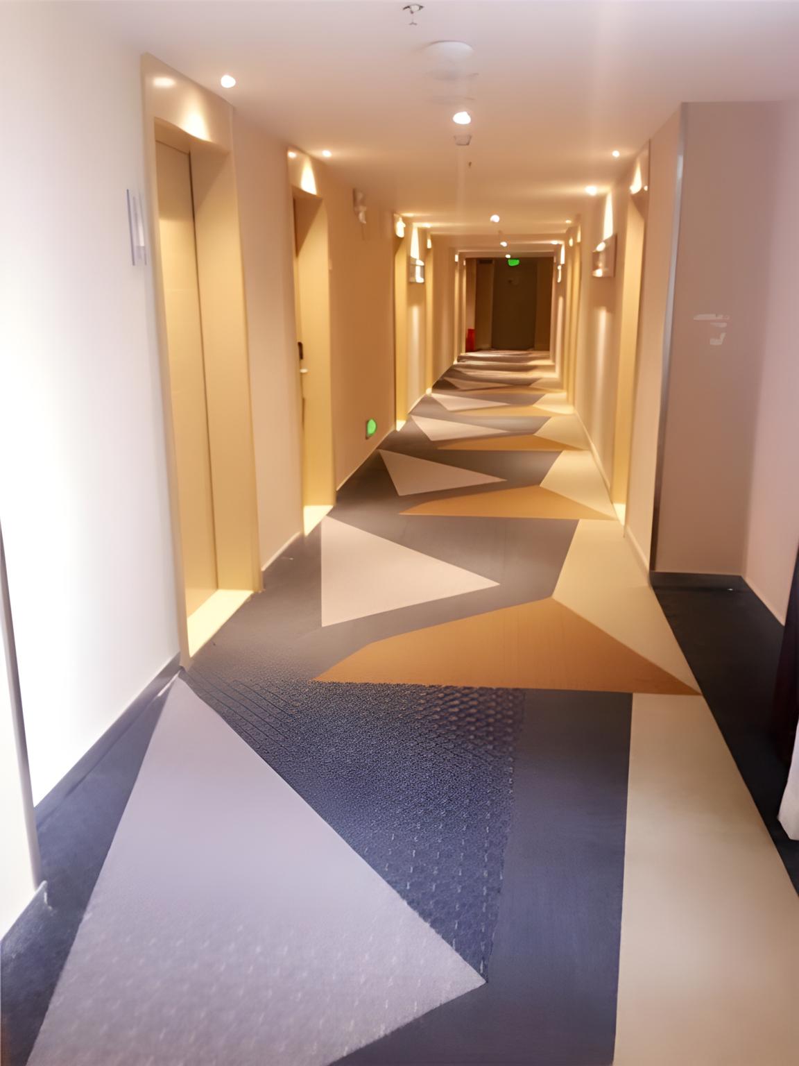 City Comfort Inn (Yangjiang Yangchun Bus Station) 24/36