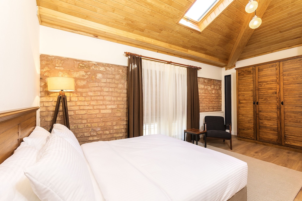 Raven Suites Old City Istanbul 6/21