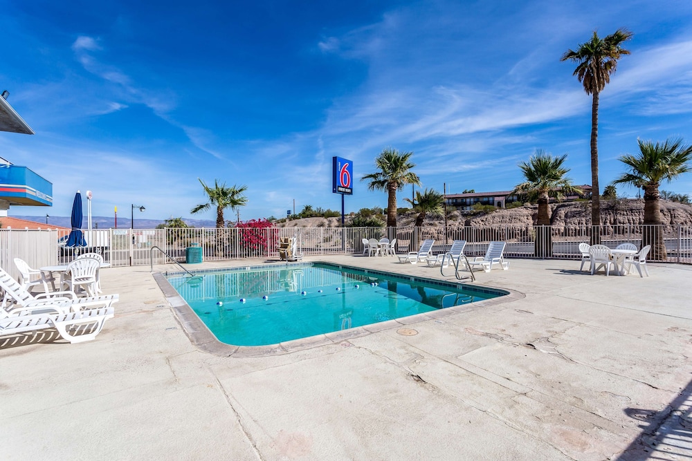 Motel6 Needles, CA in NEEDLES - CA