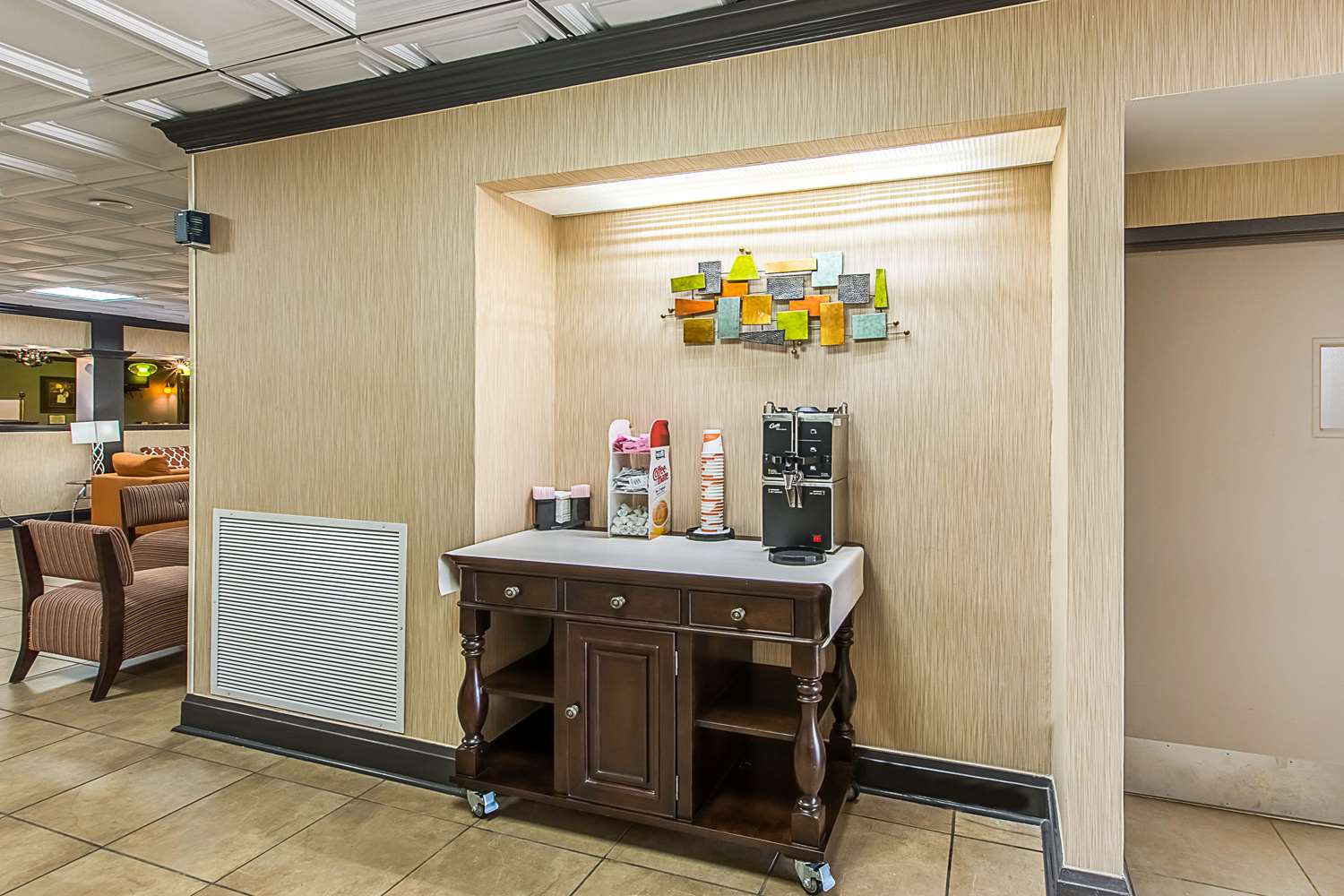 Clarion Inn Columbia Airport 3/23