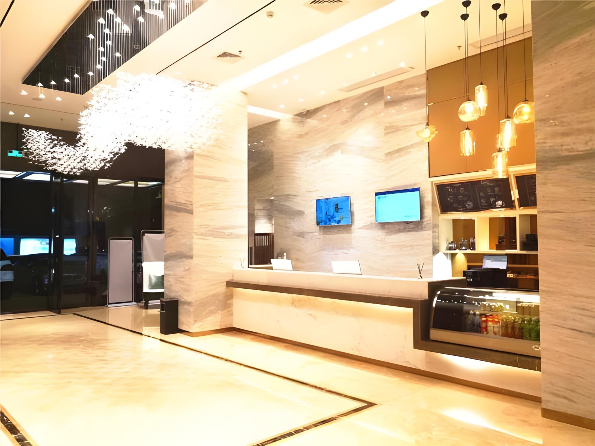 City Comfort Inn Foshan Gaoming Huaying Square Hotel 8/56
