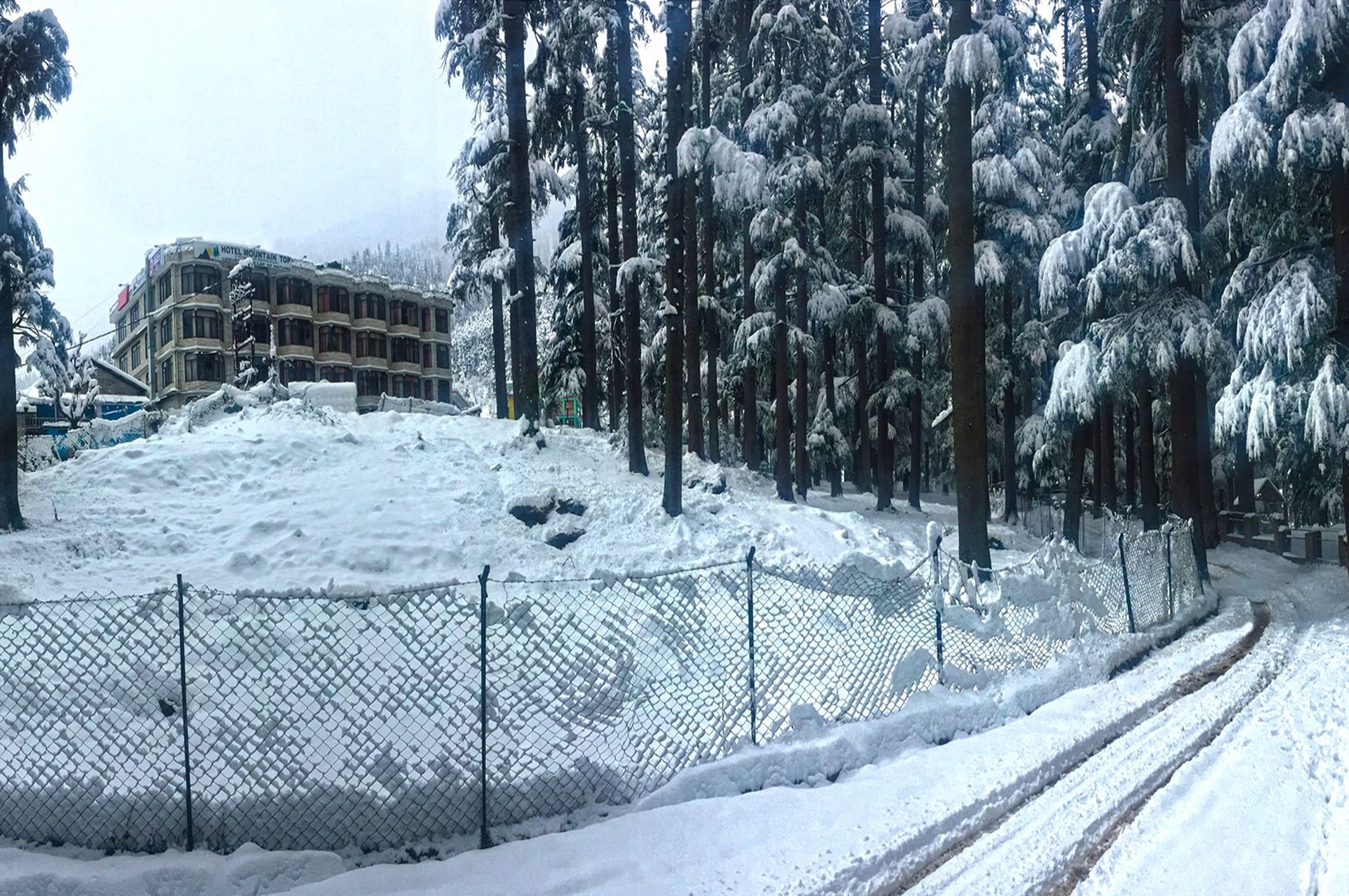 HOTEL MOUNTAIN TOP 11/11