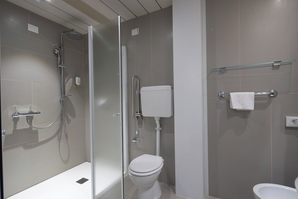Bike Hotel La Perla 48/48
