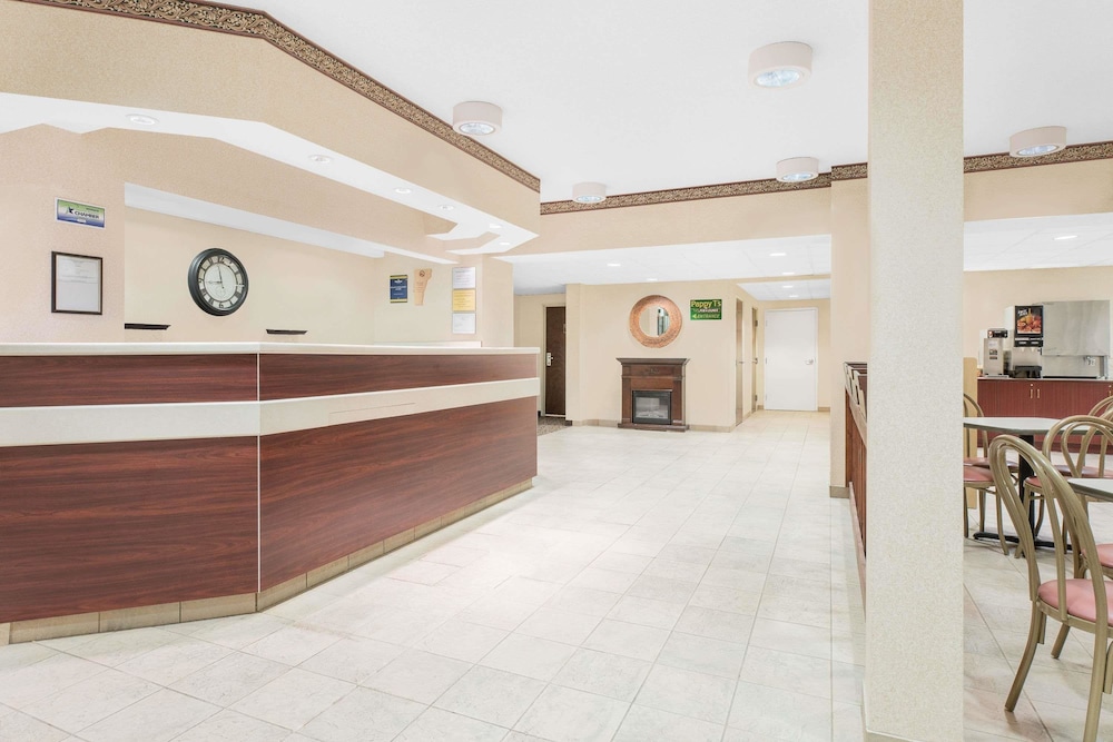 Microtel Inn & Suites By Wyndham Hamburg 3/19