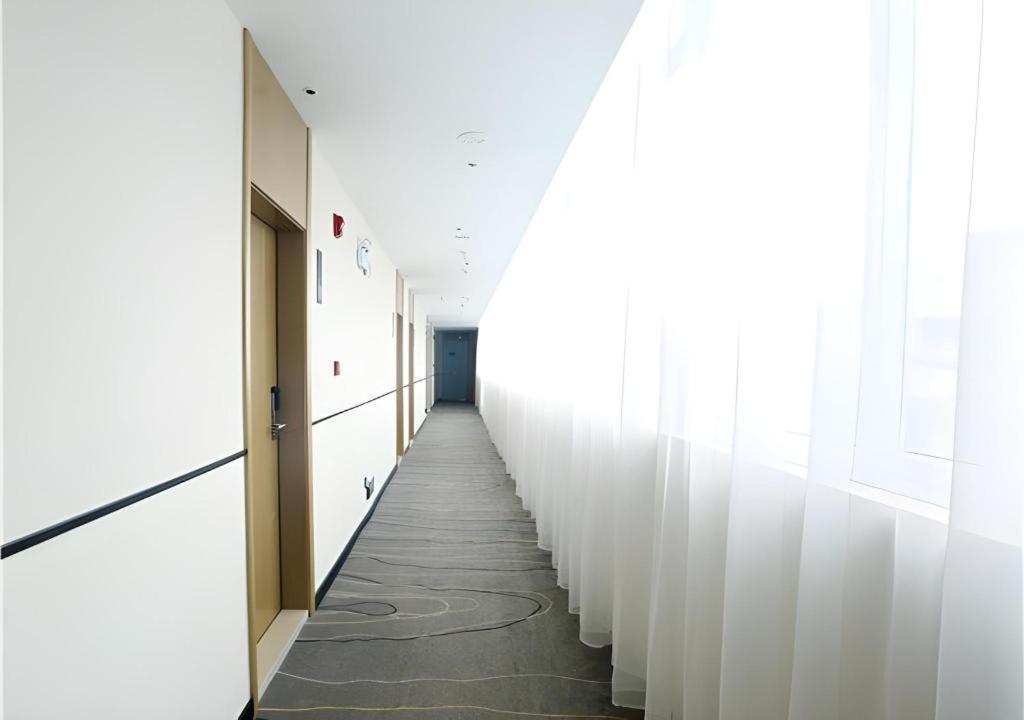 City Comfort Inn (Liuzhou YinTai Avenue Ma'anshan) 36/53