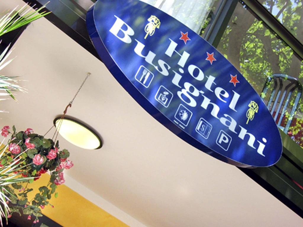 Hotel Busignani 2/23