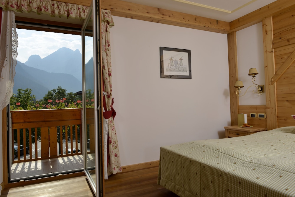 Andreas Hotel 6/50