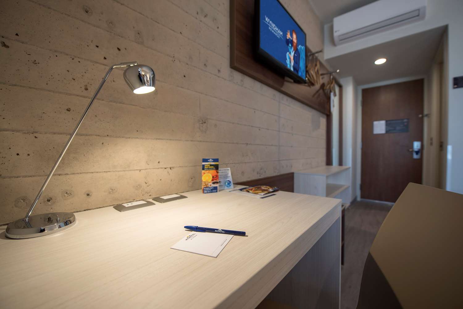Microtel Inn Suites By Wyndham San Luis Potosi 33/33