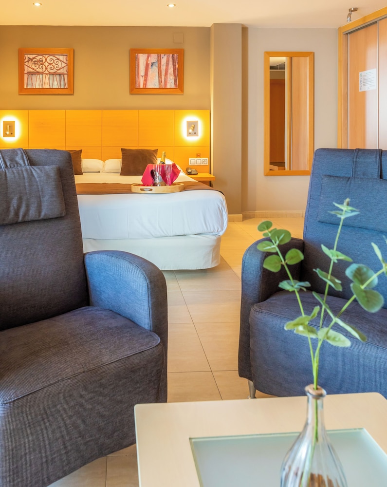 Hotel La City Estacion 43/66