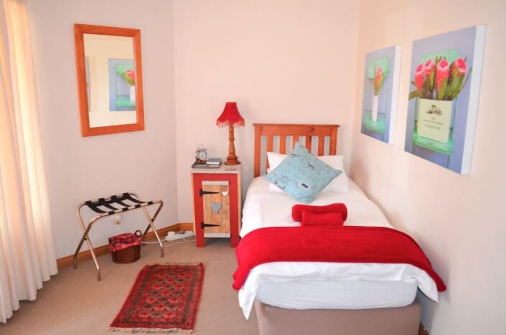Aan De Bergen Guesthouse South Africa 14/37
