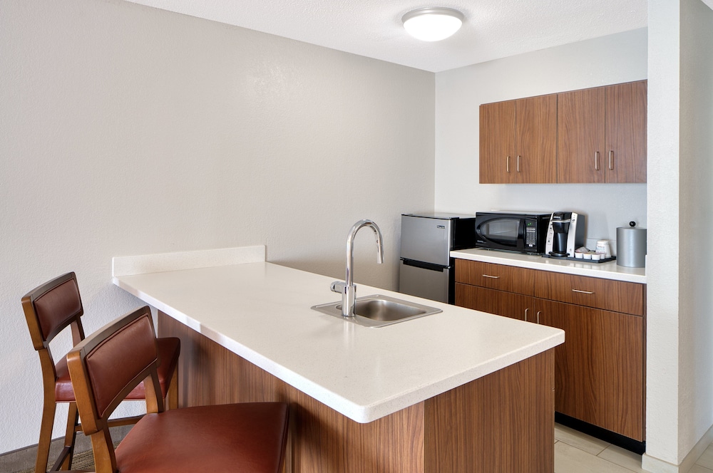 Holiday Inn Express Statesboro 27/42